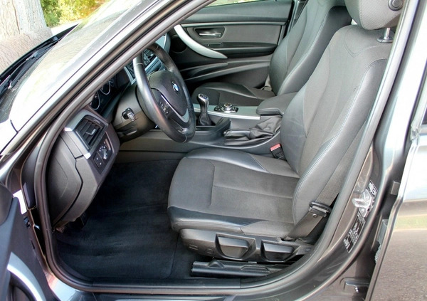 BMW Seria 3 cena 44999 przebieg: 210000, rok produkcji 2013 z Syców małe 497